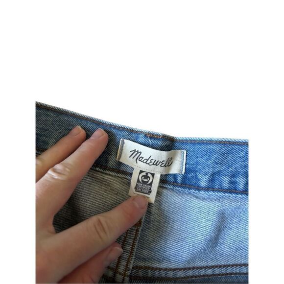 Madewell Mid Length Denim Shorts size 24 Distressed Blue Raw Hem Button Fly - Picture 3 of 9